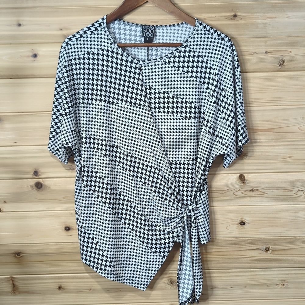 Clara Sun Woo Top Womens Small Black Houndstooth Tie Front Short Sleeve‎ Blouse